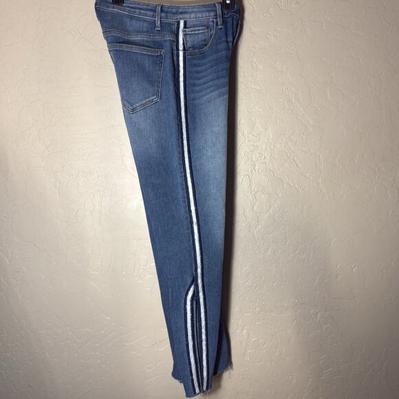 Driftwood Stella Slit Straight - Blue Melodrama stripe down the sides. Size 27. - Picture 8 of 10